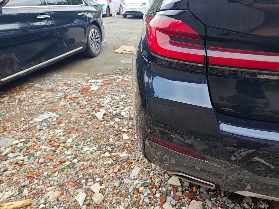 BMW 5 Series 2023 Facelift 530Li Leading Luxury Package - zdjęcie 16