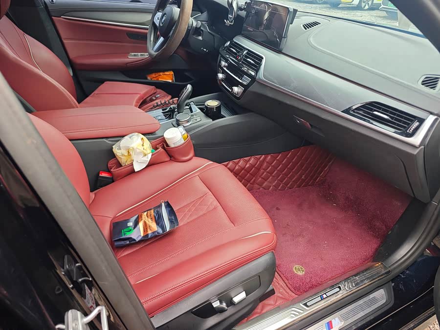 BMW 5 Series 2023 Facelift 530Li Leading Luxury Package - zdjęcie 9