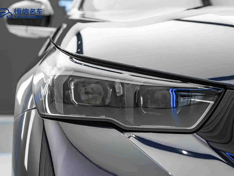 BMW 5 Series 2025 530Li Leading M Sport Package - zdjęcie 10
