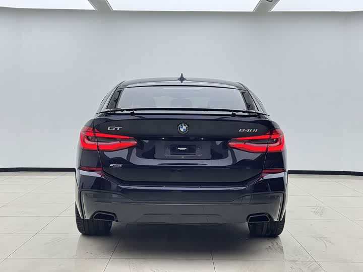 BMW 6 Series GT 2022 630i M Sport Package - zdjęcie 17