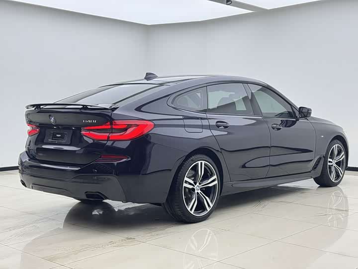 BMW 6 Series GT 2022 630i M Sport Package - zdjęcie 18
