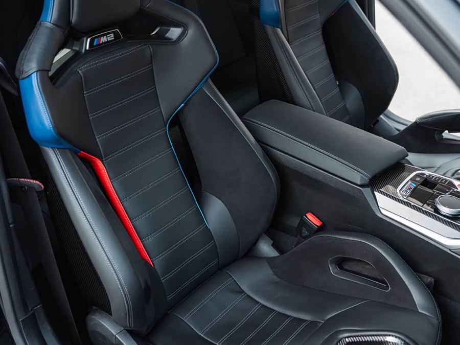BMW M2 2023 - zdjęcie 9