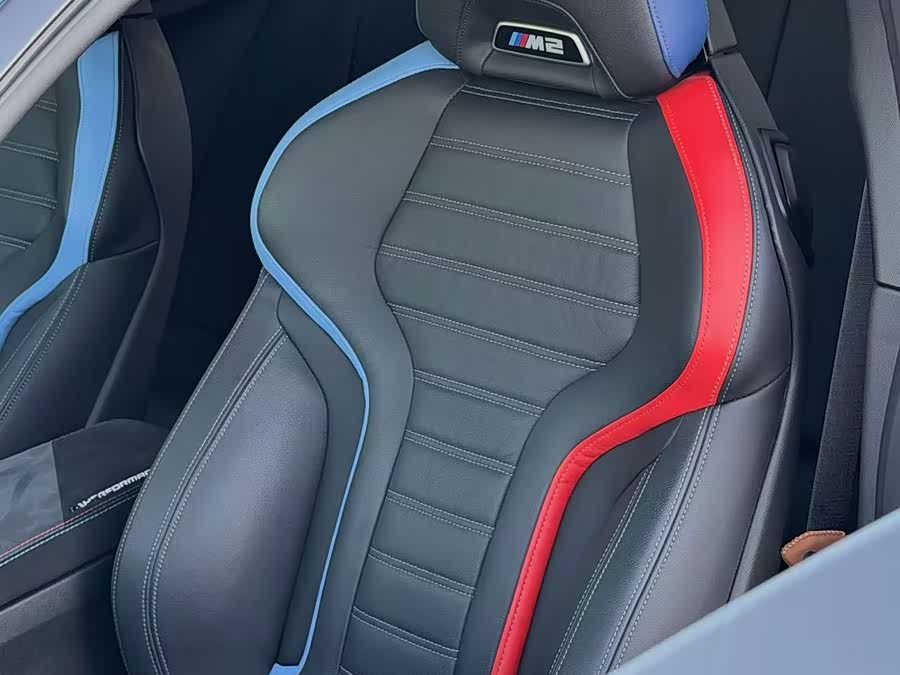 BMW M2 2023 - zdjęcie 9