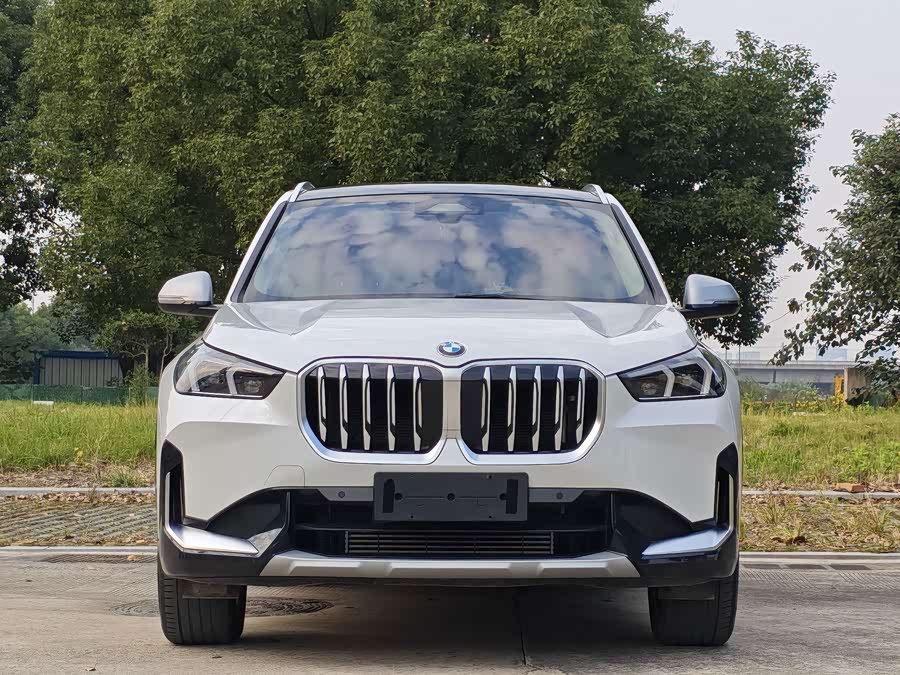 BMW X1 2023 sDrive20Li X Design Package - zdjęcie 2