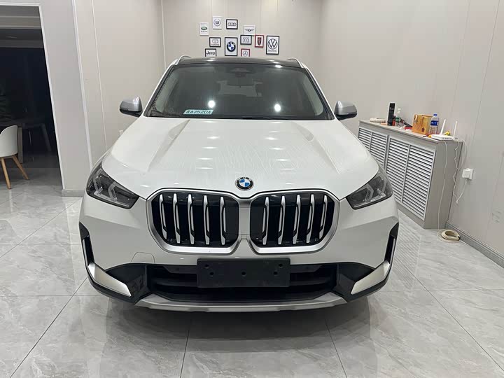 BMW X1 2023 sDrive20Li X Design Package - zdjęcie 15