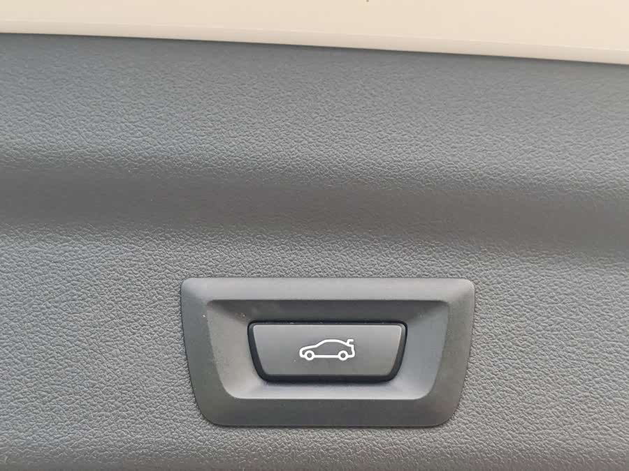 BMW X1 2023 sDrive20Li X Design Package - zdjęcie 16