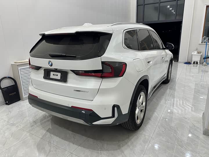BMW X1 2023 sDrive20Li X Design Package - zdjęcie 17