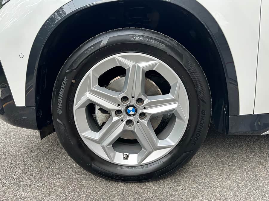 BMW X1 2023 sDrive20Li X Design Package - zdjęcie 18