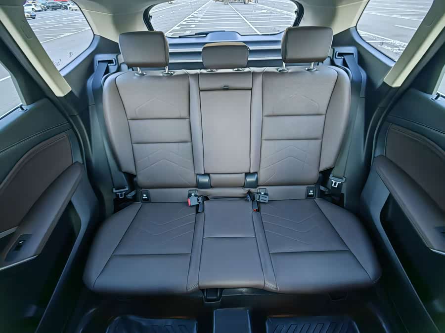 BMW X1 2023 sDrive20Li X Design Package - zdjęcie 19