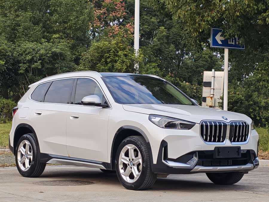 BMW X1 2023 sDrive20Li X Design Package - zdjęcie 3