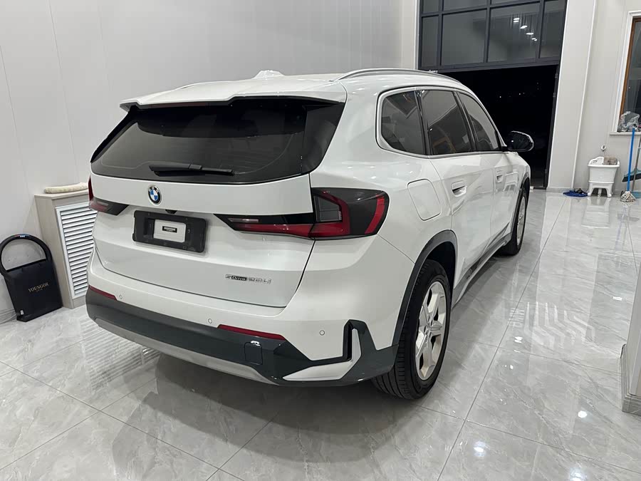 BMW X1 2023 sDrive20Li X Design Package - zdjęcie 4
