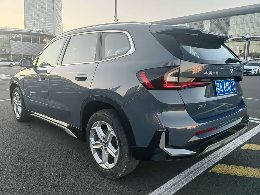 BMW X1 2023 sDrive20Li X Design Package - zdjęcie 4
