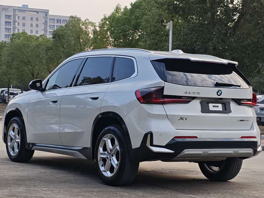 BMW X1 2023 sDrive20Li X Design Package - zdjęcie 7