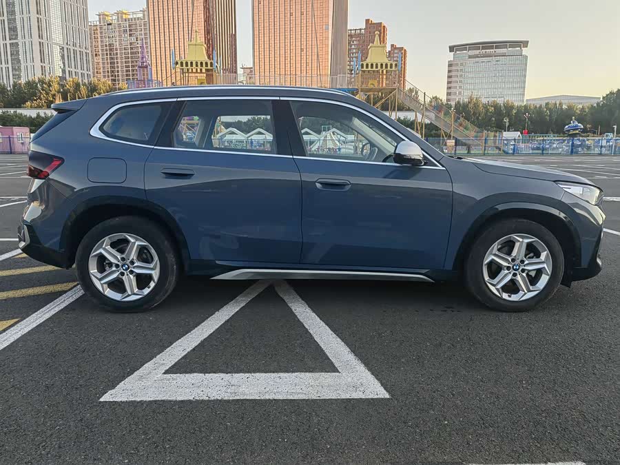 BMW X1 2023 sDrive20Li X Design Package - zdjęcie 7