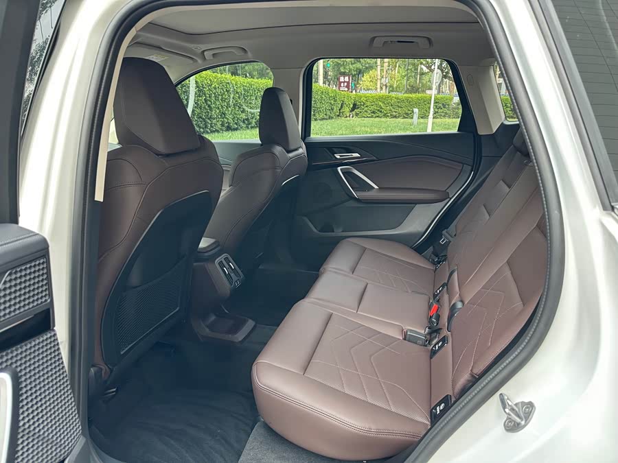 BMW X1 2023 sDrive20Li X Design Package - zdjęcie 8