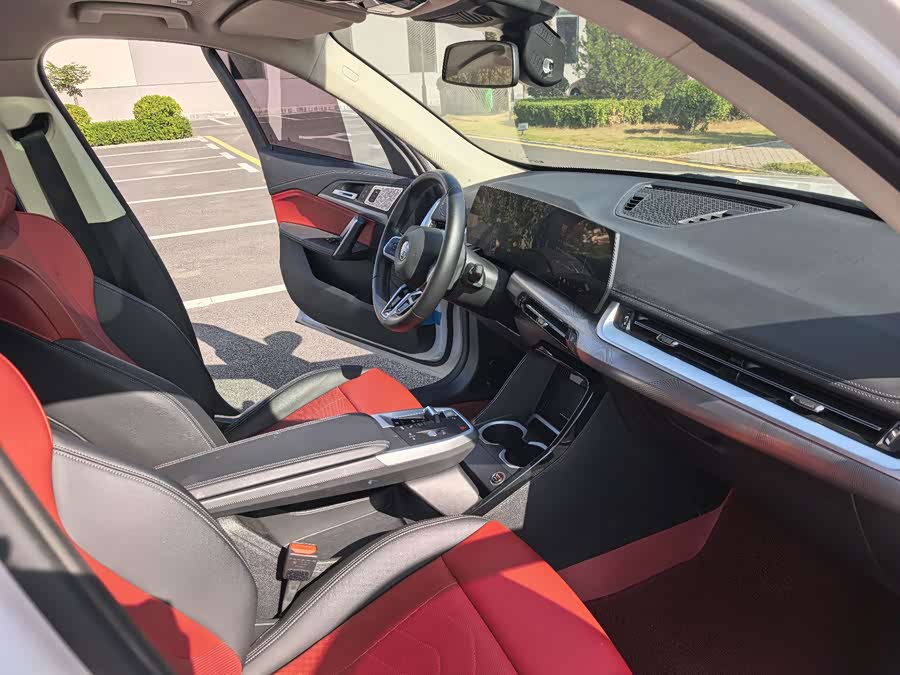 BMW X1 2024 sDrive25Li M Sport - zdjęcie 11