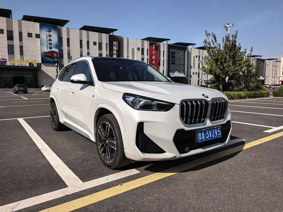 BMW X1 2024 sDrive25Li M Sport - zdjęcie 3