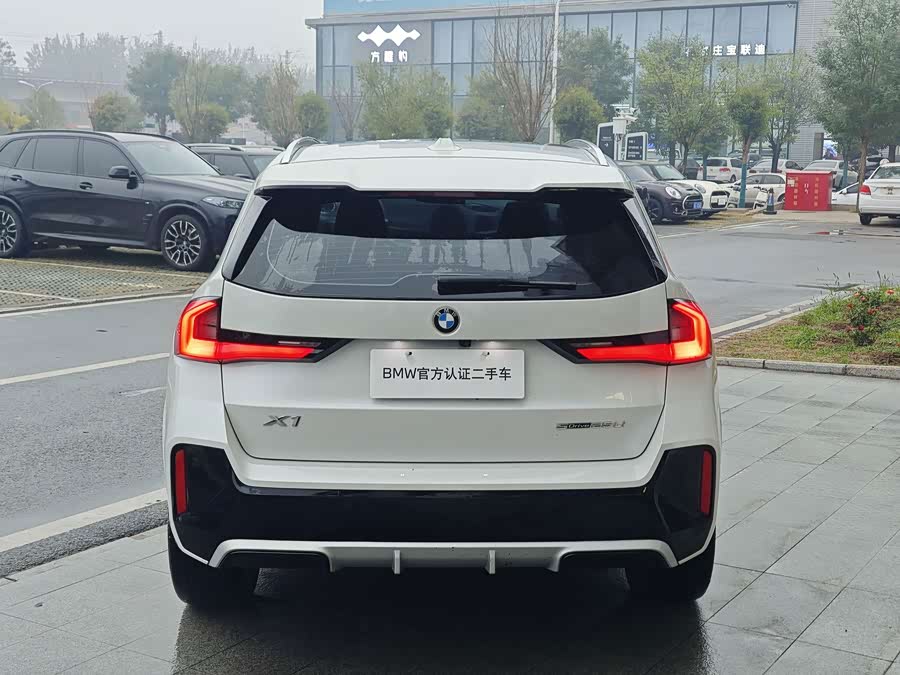 BMW X1 2024 sDrive25Li M Sport - zdjęcie 6