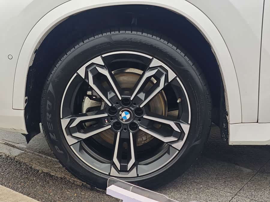 BMW X1 2024 sDrive25Li M Sport - zdjęcie 8
