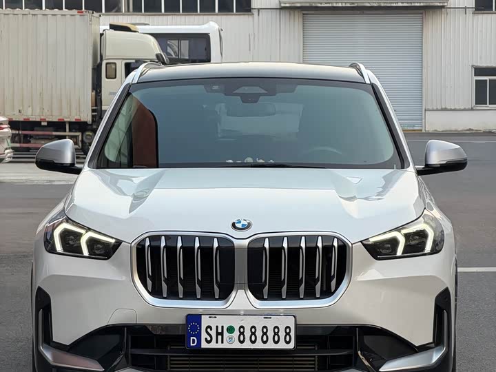 BMW X1 2024 sDrive25Li X Design Package - zdjęcie 13