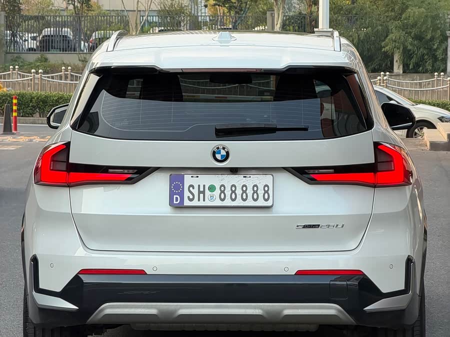 BMW X1 2024 sDrive25Li X Design Package - zdjęcie 4