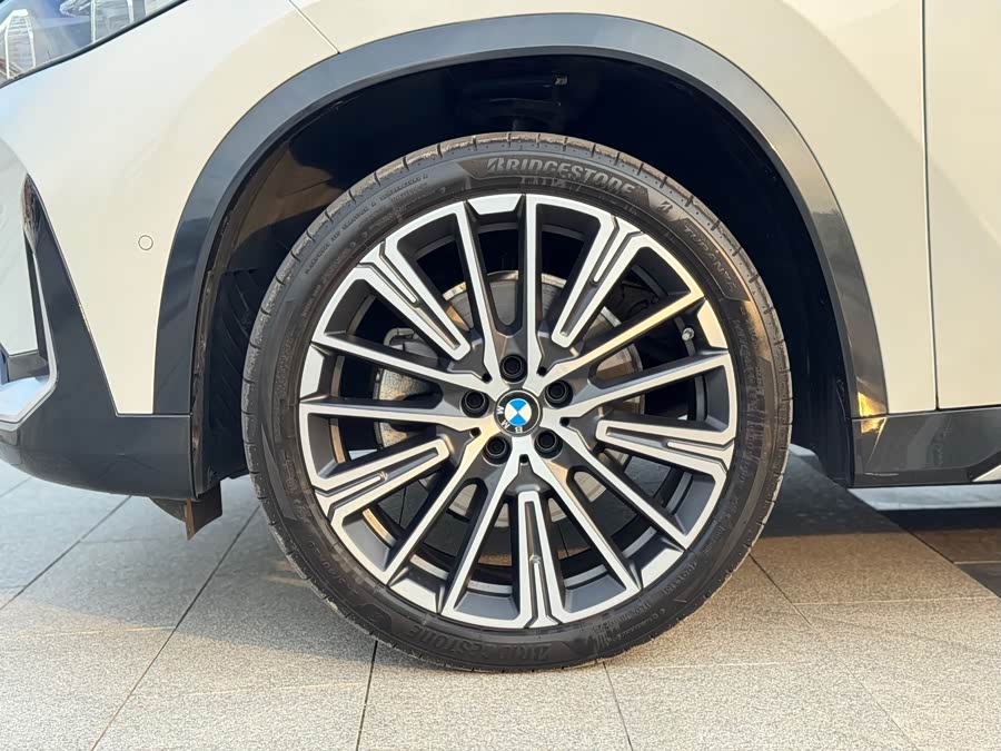 BMW X1 2024 xDrive25Li X Design - zdjęcie 6