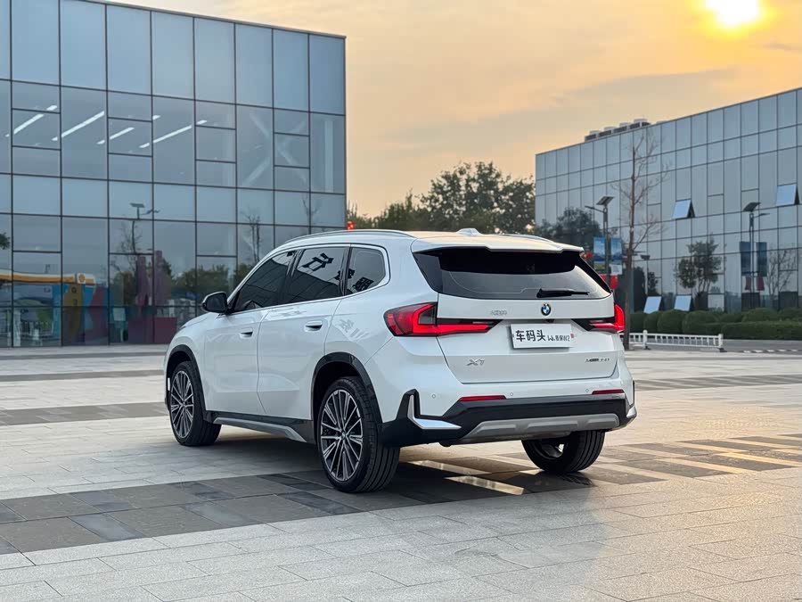 BMW X1 2024 xDrive25Li X Design - zdjęcie 9