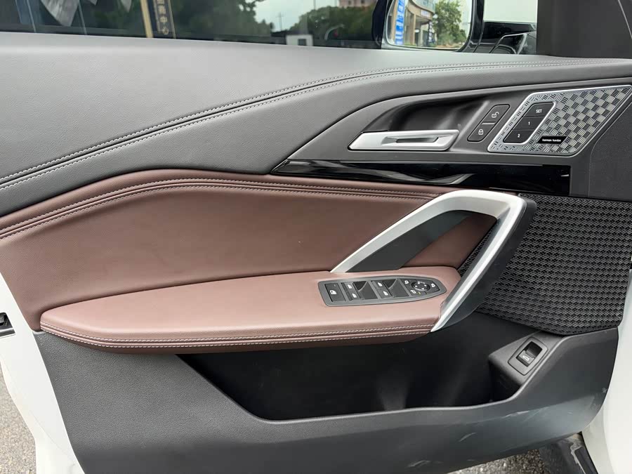 BMW X1 2025 sDrive25Li M Sport Package - zdjęcie 4