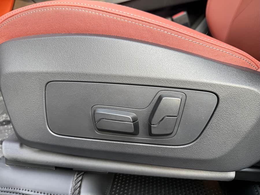 BMW X1 2026 sDrive25Li X Design - zdjęcie 12