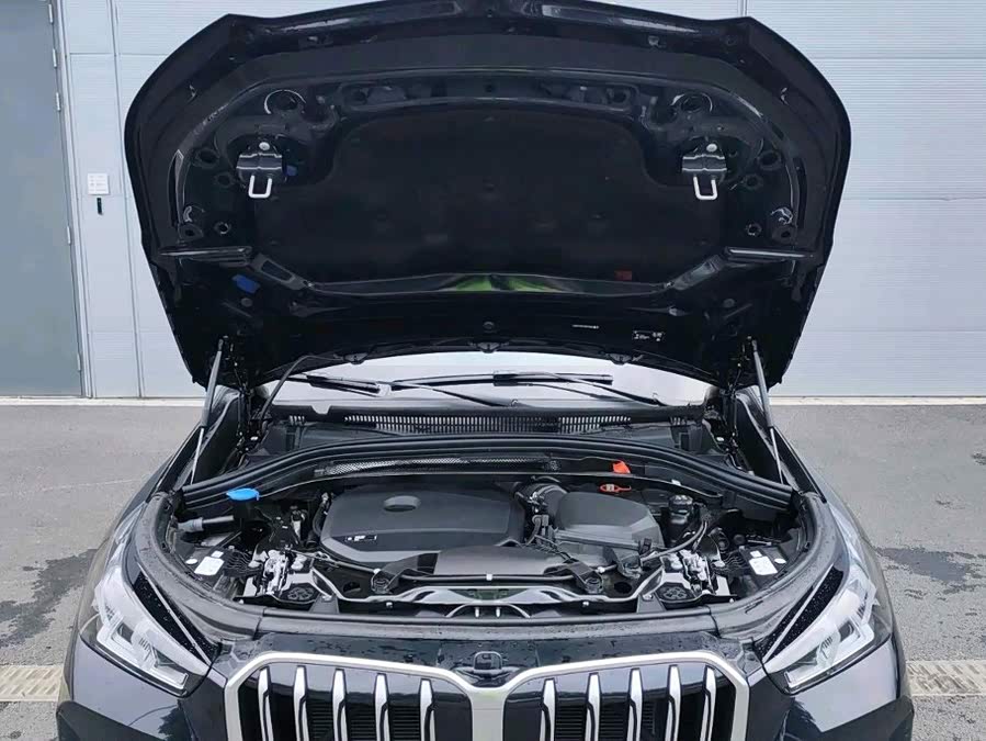 BMW X1 2026 sDrive25Li X Design - zdjęcie 14