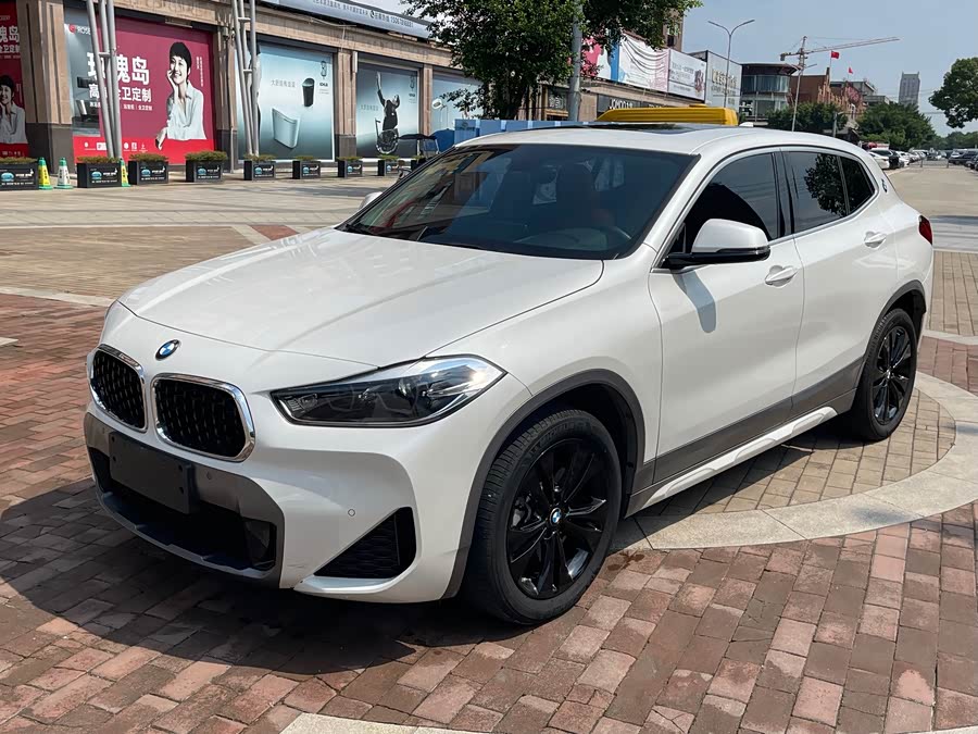 BMW X2 2023 sDrive25i M Off-Road Package - zdjęcie 1
