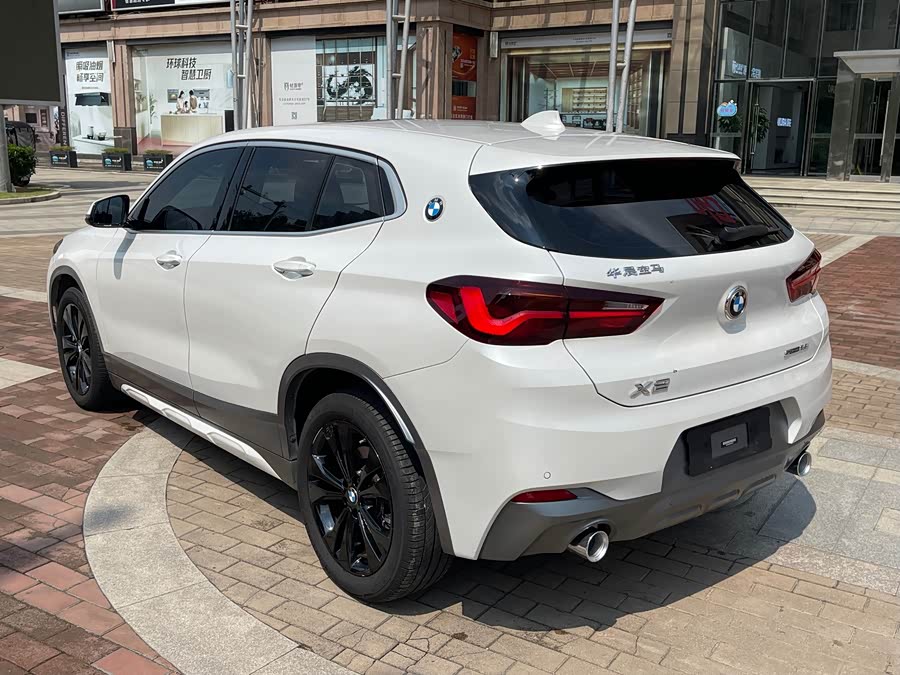 BMW X2 2023 sDrive25i M Off-Road Package - zdjęcie 2