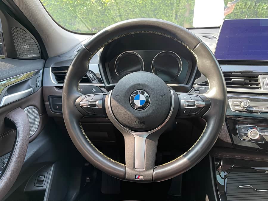 BMW X2 2023 sDrive25i M Off-Road Package - zdjęcie 13