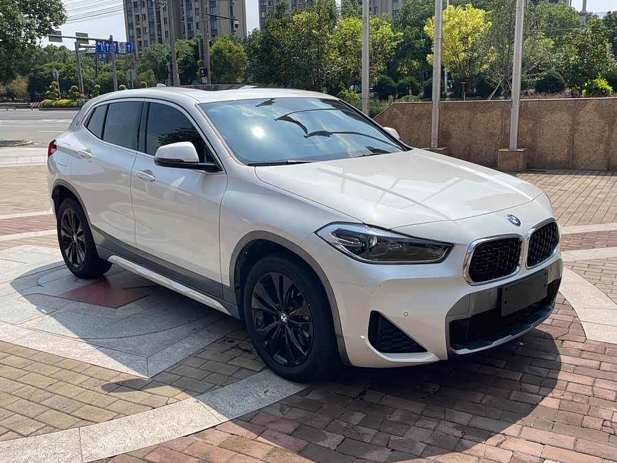 BMW X2 2023 sDrive25i M Off-Road Package - zdjęcie 6