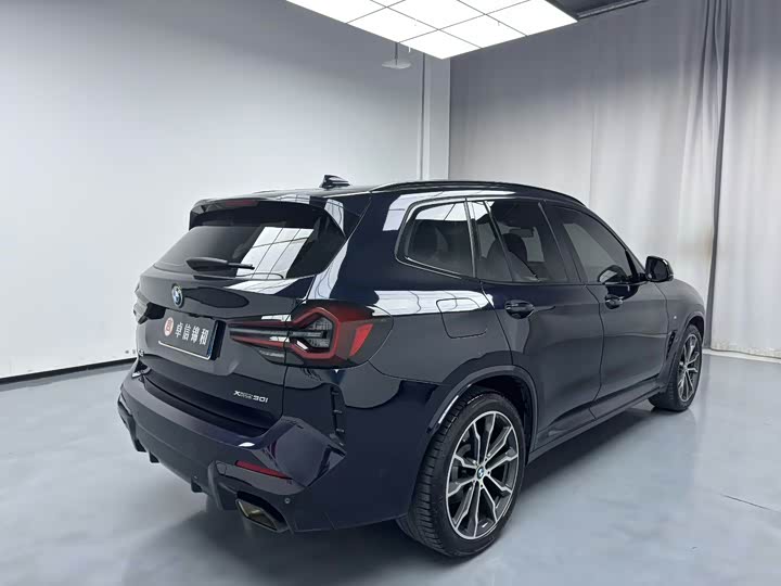BMW X3 2023 Facelift xDrive30i Leading M Night Package - zdjęcie 15