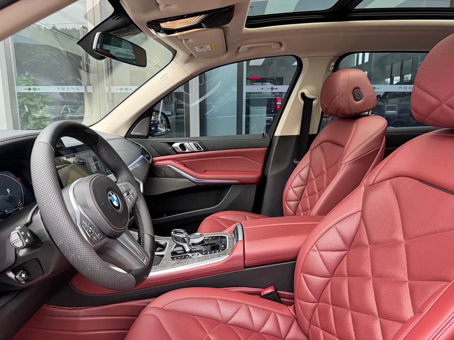 BMW X5 2022 xDrive 30Li Luxury M Sport Package - zdjęcie 5