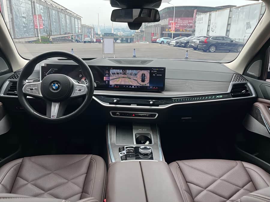 BMW X5 2023 xDrive 30Li Luxury M Sport Night Package - zdjęcie 7
