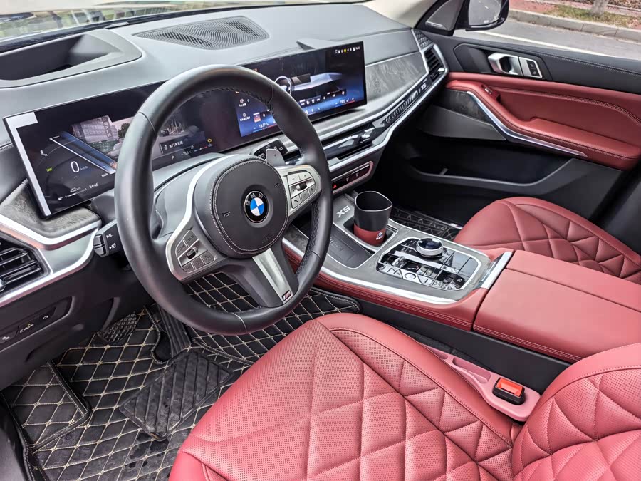 BMW X5 2023 xDrive 30Li Luxury M Sport Package - zdjęcie 7