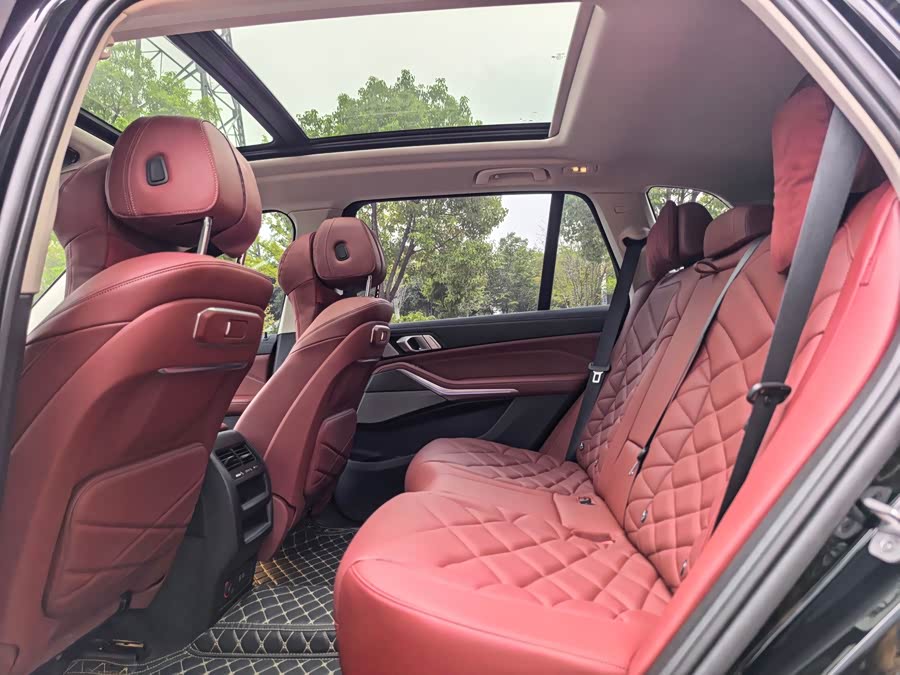 BMW X5 2023 xDrive 30Li Luxury M Sport Package - zdjęcie 8