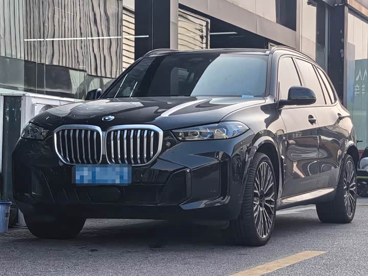 BMW X5 2023 xDrive 40Li M Sport Night Package - zdjęcie 12