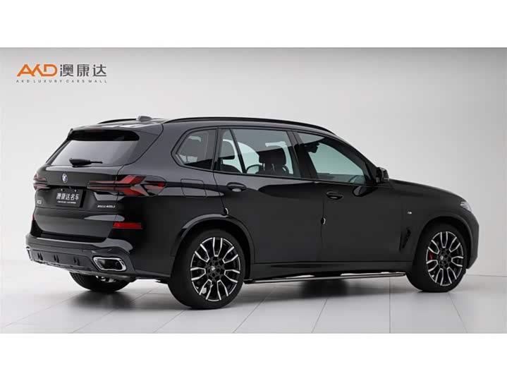 BMW X5 2023 xDrive 40Li M Sport Night Package - zdjęcie 13