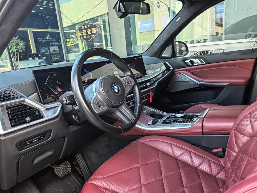 BMW X5 2023 xDrive 40Li M Sport Night Package - zdjęcie 6