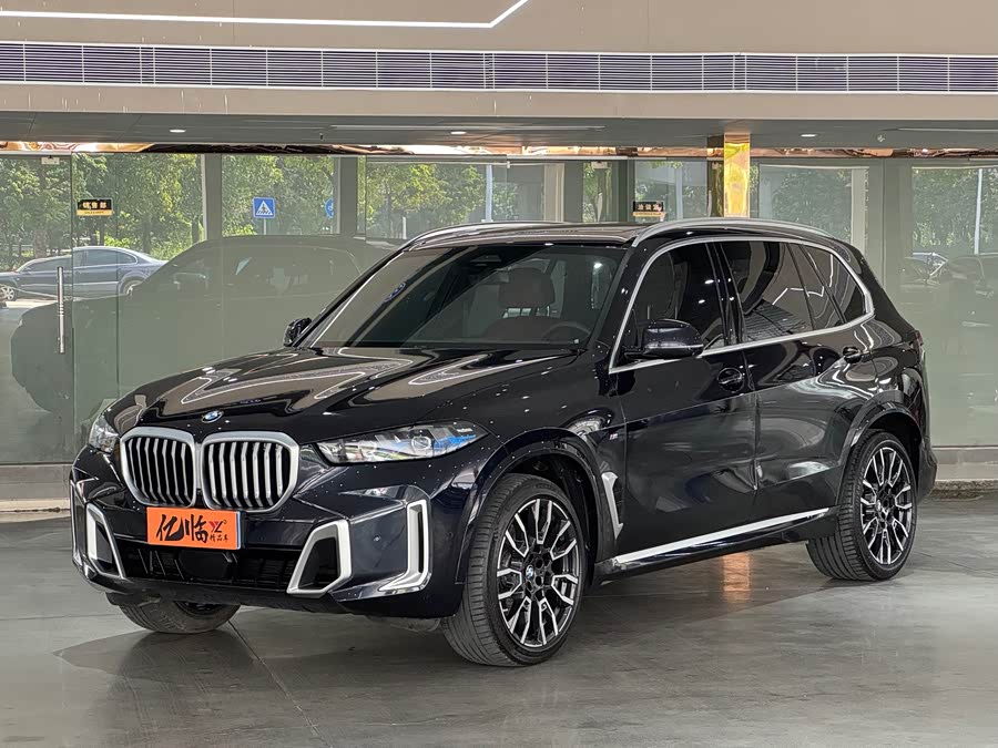 BMW X5 2023 xDrive 40Li M Sport - zdjęcie 1