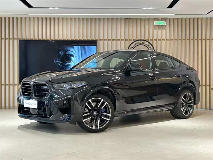BMW X6 M 2023 Thunder Edition - zdjęcie 12