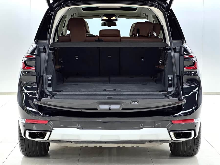 BMW X7 2023 xDrive40i Leading Luxury Package - zdjęcie 11