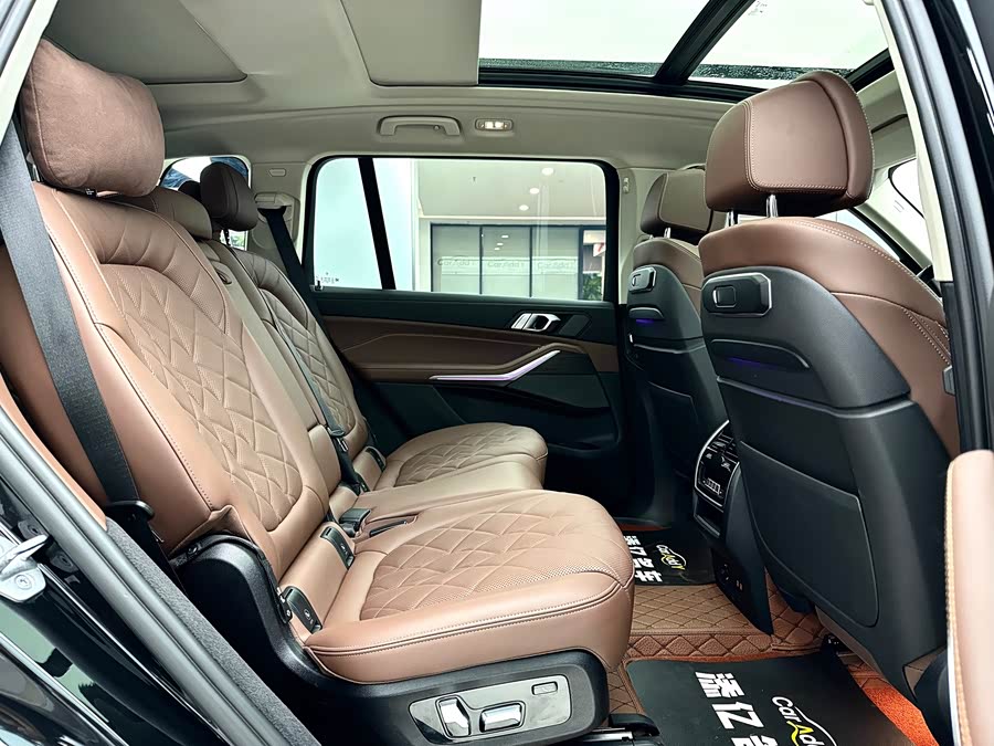 BMW X7 2023 xDrive40i Leading Luxury Package - zdjęcie 14
