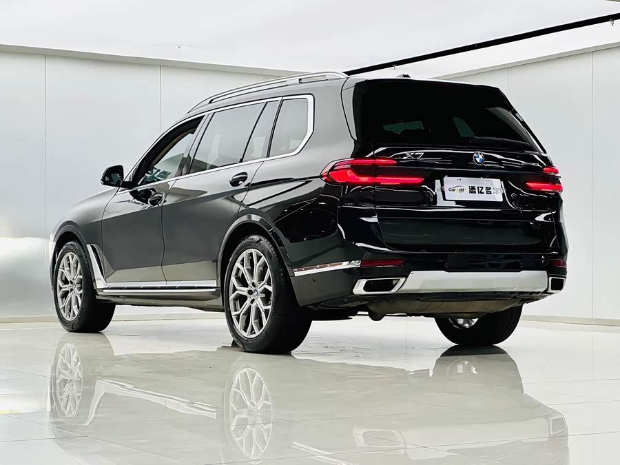 BMW X7 2023 xDrive40i Leading Luxury Package - zdjęcie 5