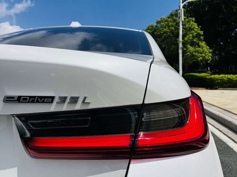 BMW i3 2024 eDrive 35 L - zdjęcie 12