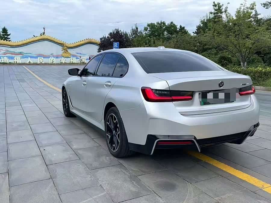 BMW i3 2024 eDrive 40 L Night Package - zdjęcie 3