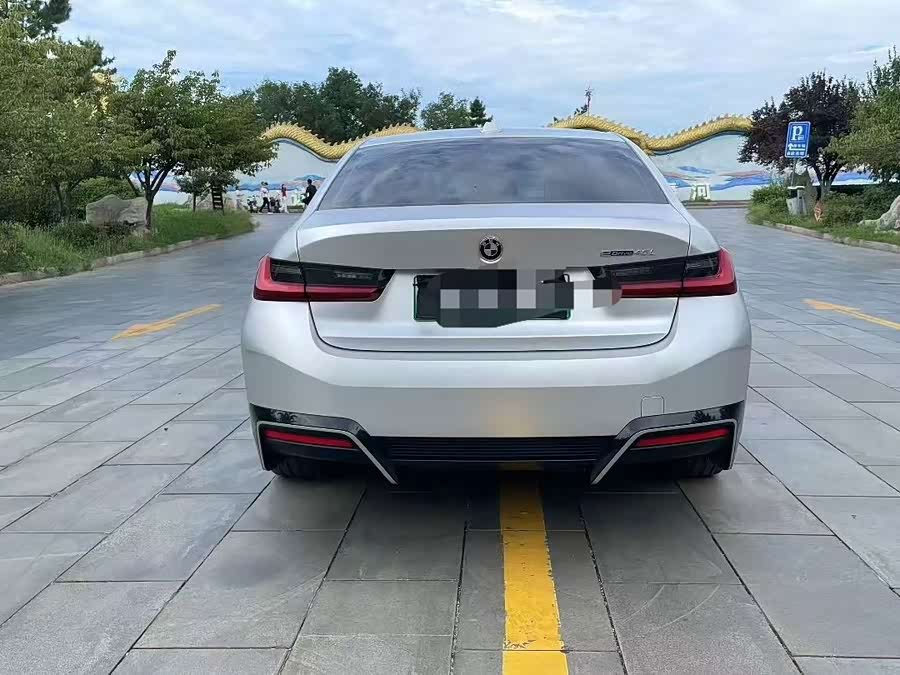 BMW i3 2024 eDrive 40 L Night Package - zdjęcie 5